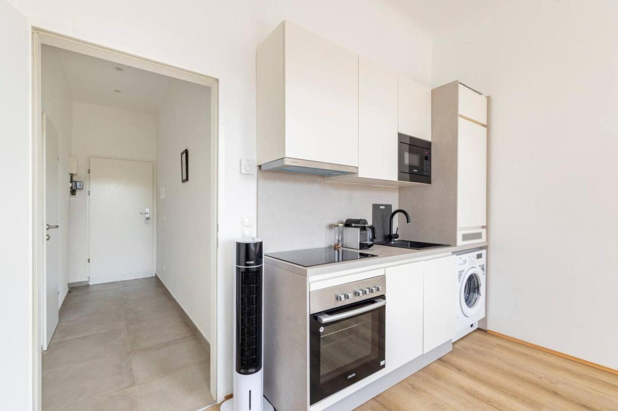 Apartment Near Schoenbrunn & Metro Viena Exterior foto